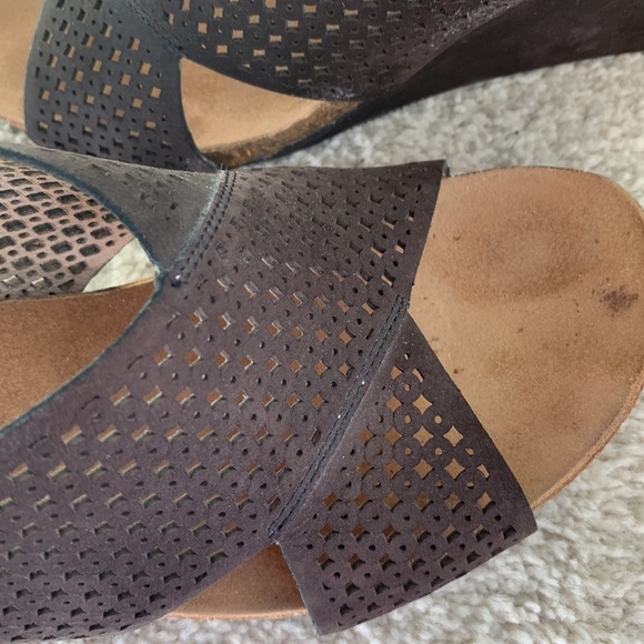 Sudini black suede wedge - Picture 6 of 6